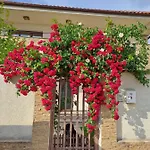 Casa 2 Willa Bukareszt