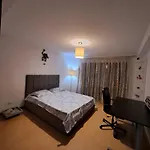 Casa 2 * בוקרשט