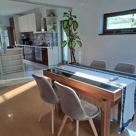 וילה Casa 2 בוקרשט
